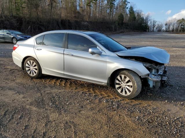 Photo 3 VIN: 1HGCR2F71DA257723 - HONDA ACCORD EX 