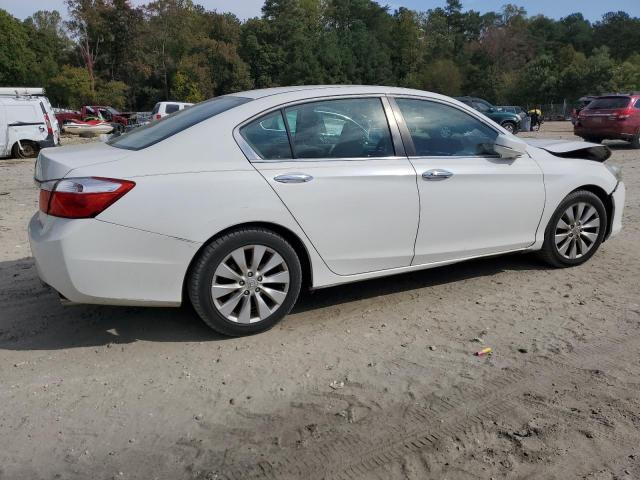 Photo 2 VIN: 1HGCR2F71EA128849 - HONDA ACCORD EX 