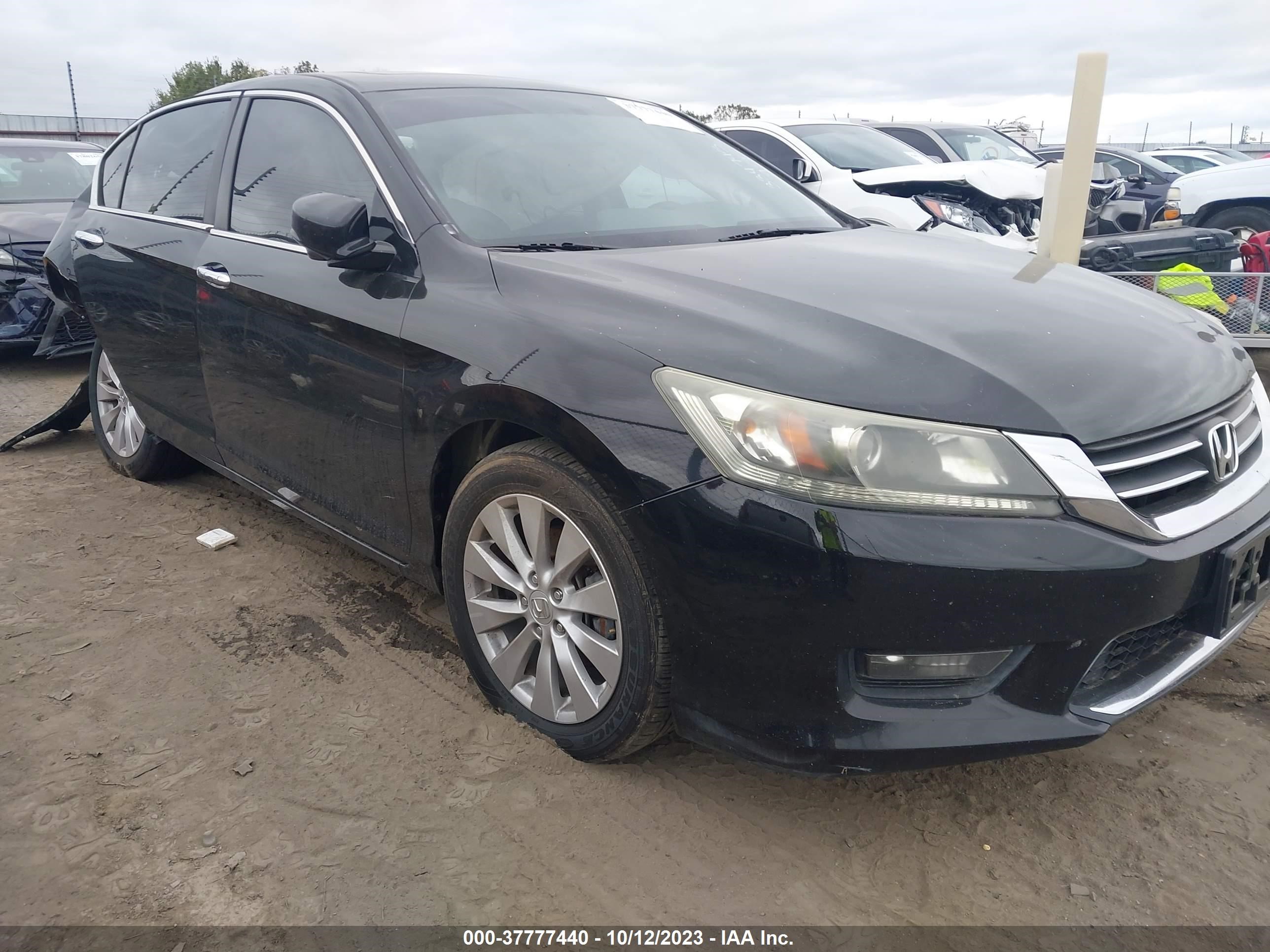 Photo 0 VIN: 1HGCR2F71EA172561 - HONDA ACCORD 