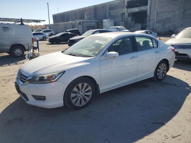 Photo 0 VIN: 1HGCR2F71EA229762 - HONDA ACCORD EX 