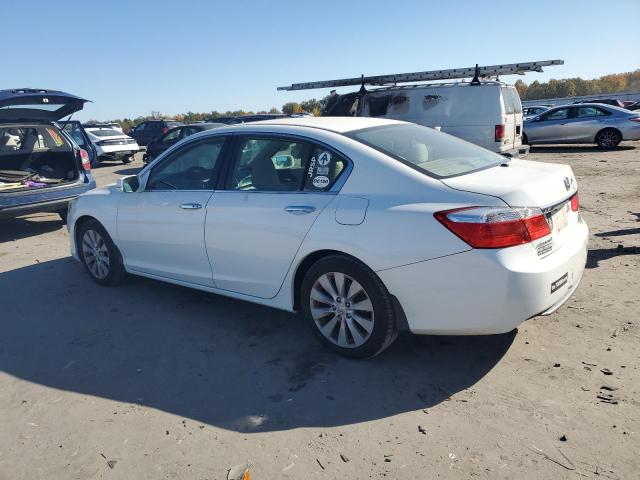 Photo 1 VIN: 1HGCR2F71EA229762 - HONDA ACCORD EX 