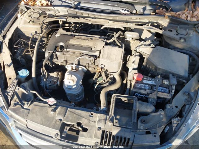 Photo 9 VIN: 1HGCR2F71FA009216 - HONDA ACCORD 