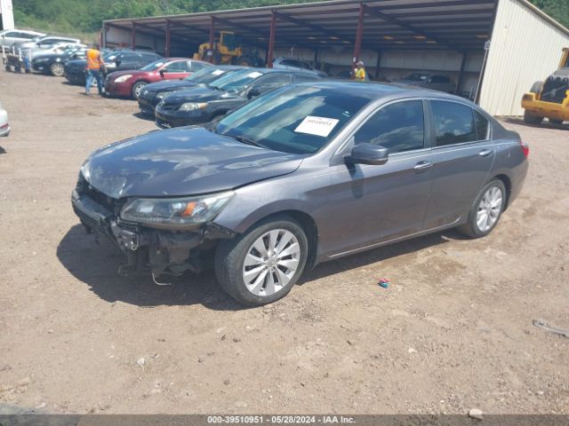 Photo 1 VIN: 1HGCR2F71FA058609 - HONDA ACCORD 