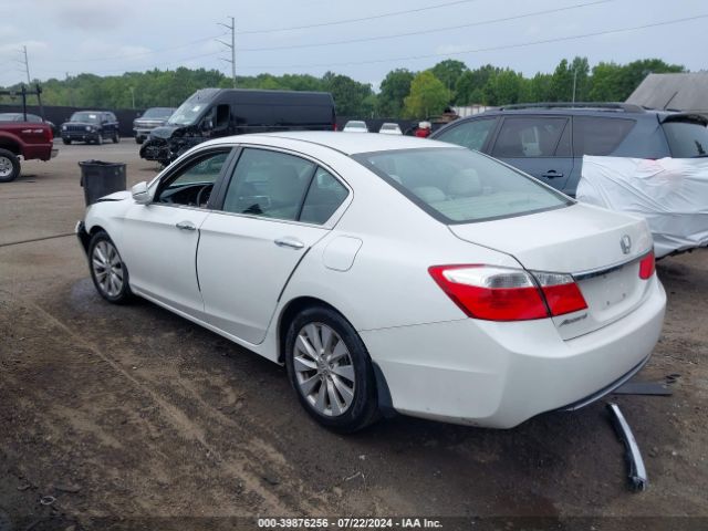 Photo 2 VIN: 1HGCR2F71FA183481 - HONDA ACCORD 