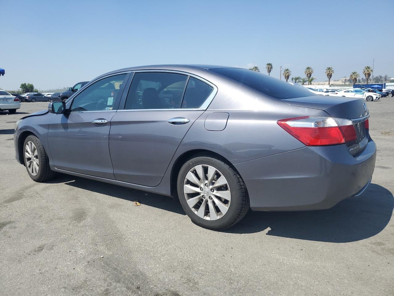 Photo 1 VIN: 1HGCR2F71FA190544 - HONDA ACCORD 