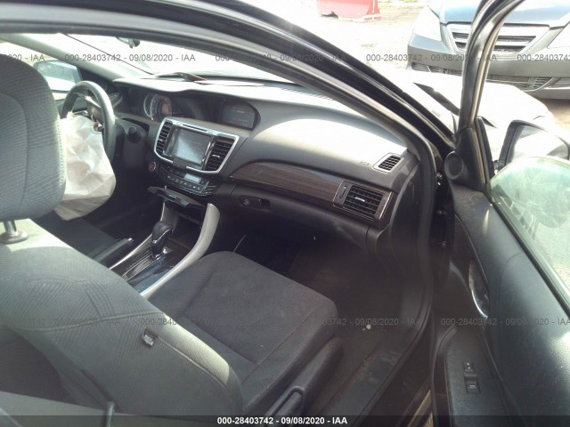 Photo 4 VIN: 1HGCR2F71GA028558 - HONDA ACCORD SEDAN 