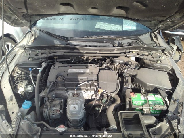 Photo 9 VIN: 1HGCR2F71GA028558 - HONDA ACCORD SEDAN 