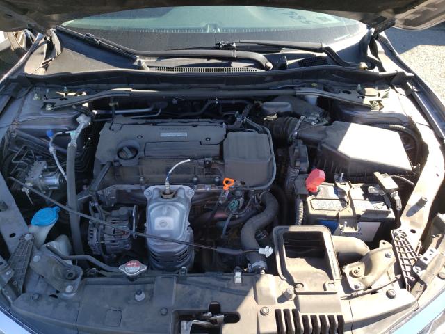 Photo 6 VIN: 1HGCR2F71GA070406 - HONDA ACCORD EX 