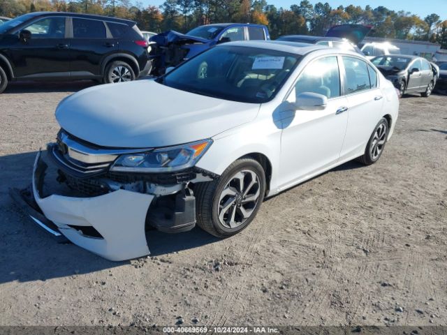 Photo 1 VIN: 1HGCR2F71GA096973 - HONDA ACCORD 