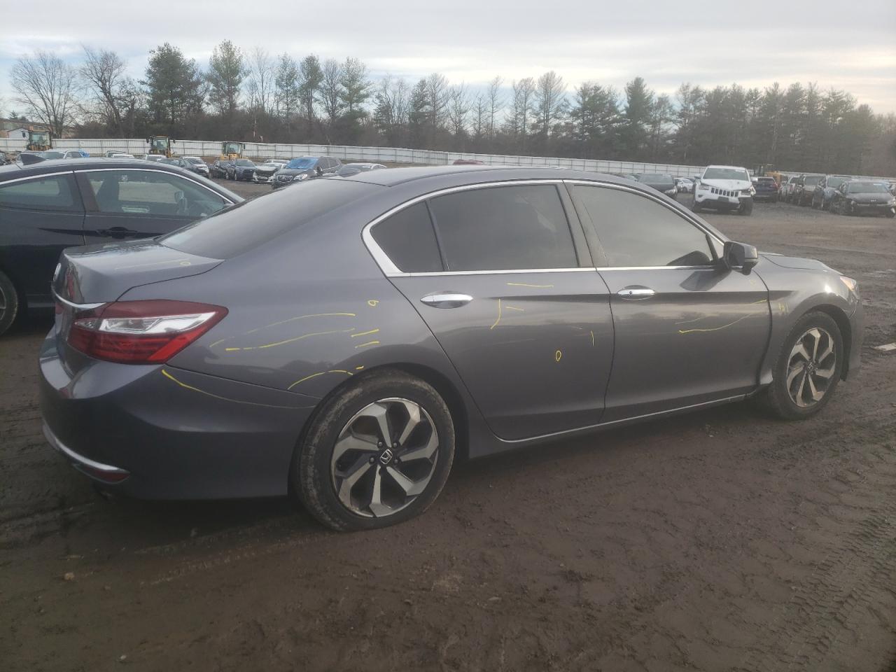 Photo 2 VIN: 1HGCR2F71GA209661 - HONDA ACCORD 