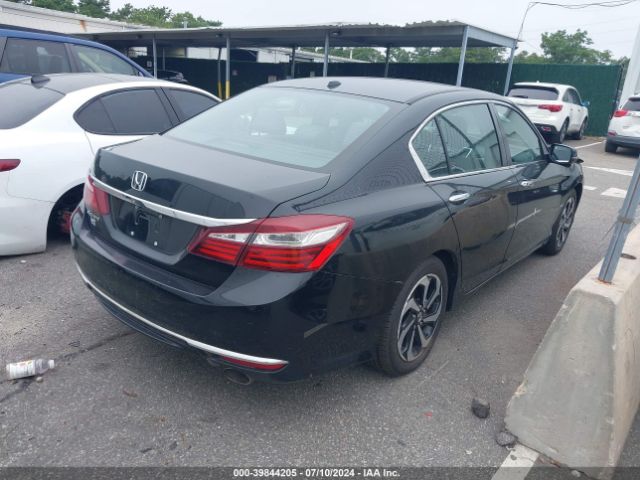 Photo 3 VIN: 1HGCR2F71GA226024 - HONDA ACCORD 