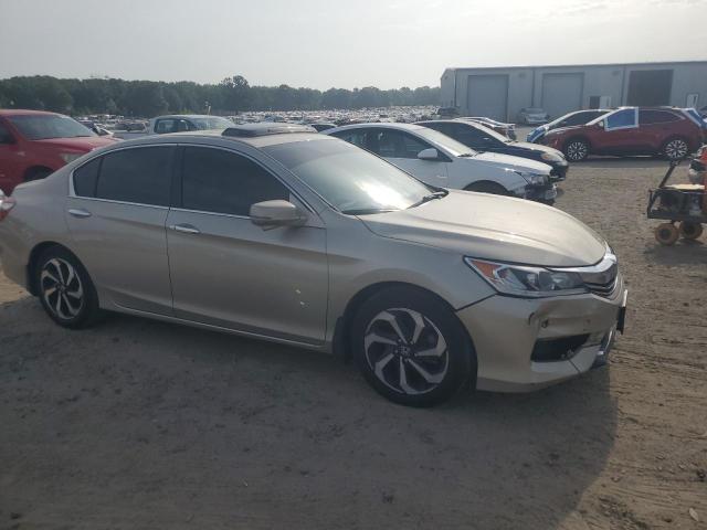 Photo 3 VIN: 1HGCR2F71GA243180 - HONDA ACCORD 