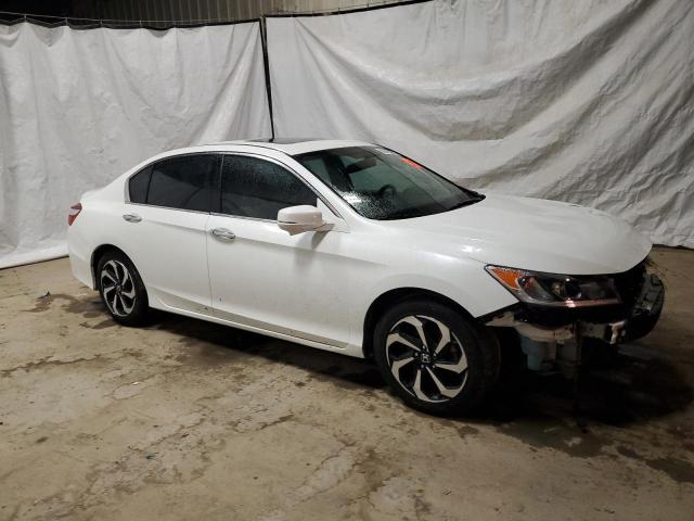 Photo 3 VIN: 1HGCR2F71HA015830 - HONDA ACCORD EX 