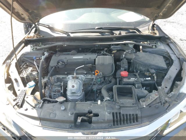 Photo 9 VIN: 1HGCR2F71HA028657 - HONDA ACCORD 