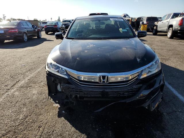 Photo 4 VIN: 1HGCR2F71HA104894 - HONDA ACCORD 