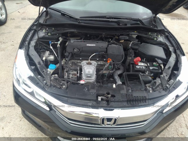 Photo 9 VIN: 1HGCR2F71HA148569 - HONDA ACCORD SEDAN 