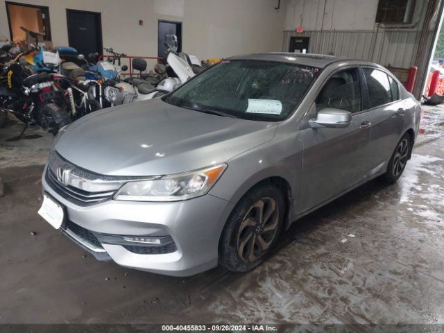 Photo 1 VIN: 1HGCR2F71HA162939 - HONDA ACCORD 