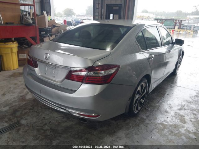 Photo 3 VIN: 1HGCR2F71HA162939 - HONDA ACCORD 