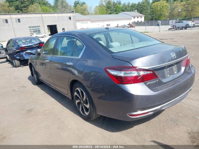 Photo 2 VIN: 1HGCR2F71HA179109 - HONDA ACCORD 