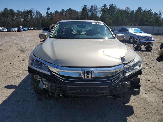 Photo 4 VIN: 1HGCR2F71HA200573 - HONDA ACCORD EX 