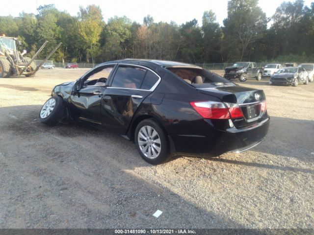 Photo 2 VIN: 1HGCR2F72DA146307 - HONDA ACCORD SDN 