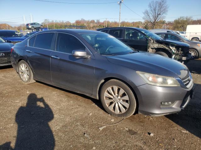 Photo 3 VIN: 1HGCR2F72EA002449 - HONDA ACCORD EX 