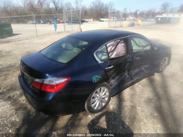 Photo 3 VIN: 1HGCR2F72EA041932 - HONDA ACCORD SEDAN 