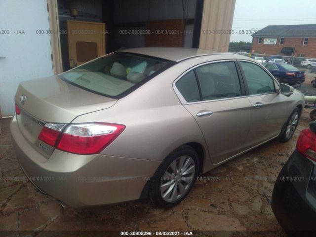 Photo 3 VIN: 1HGCR2F72EA129640 - HONDA ACCORD SEDAN 