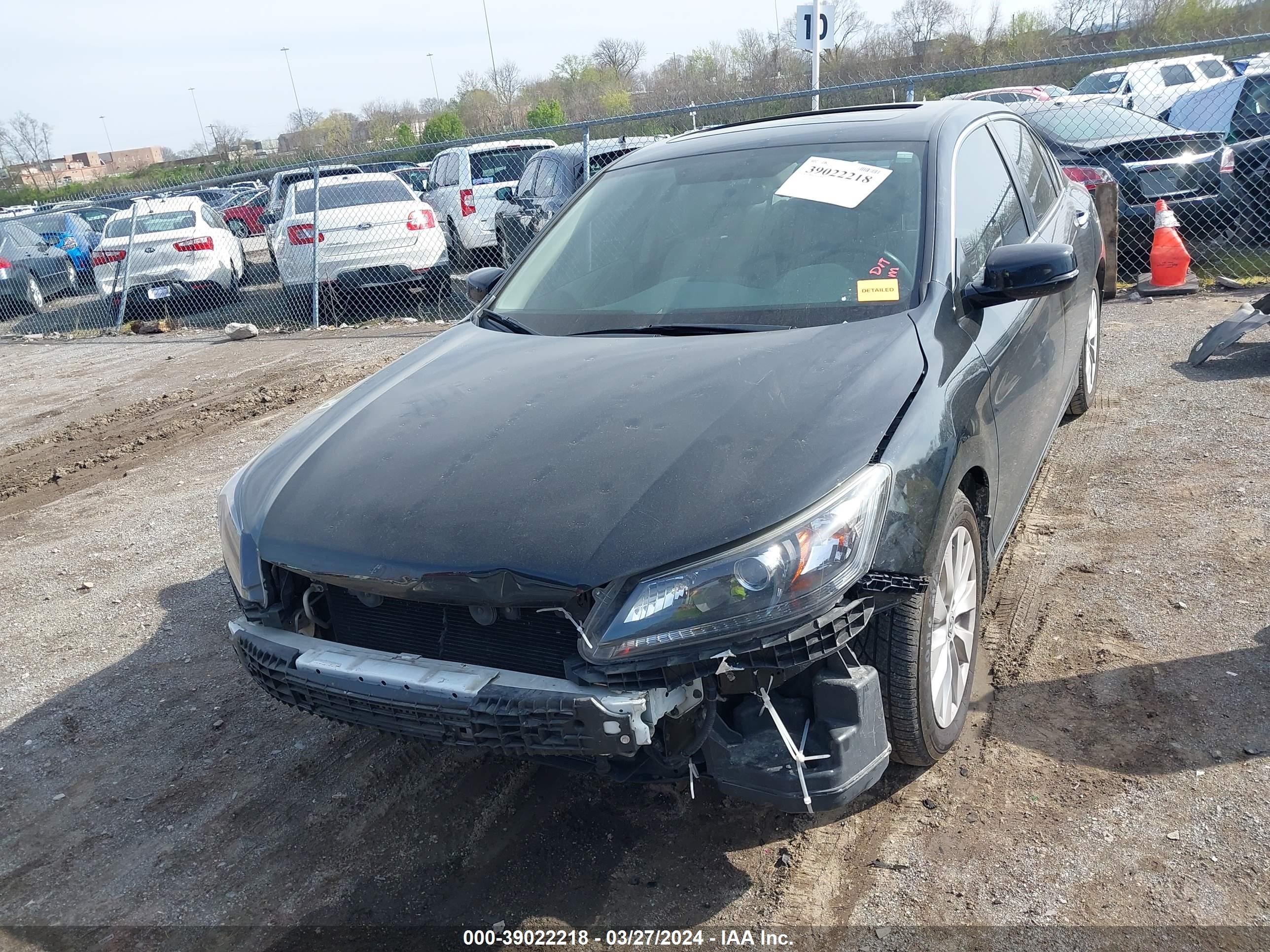 Photo 12 VIN: 1HGCR2F72FA002582 - HONDA ACCORD 