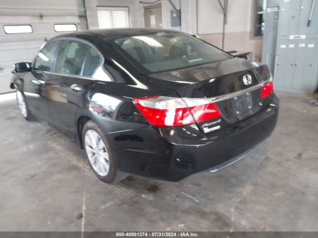 Photo 2 VIN: 1HGCR2F72FA014103 - HONDA ACCORD 