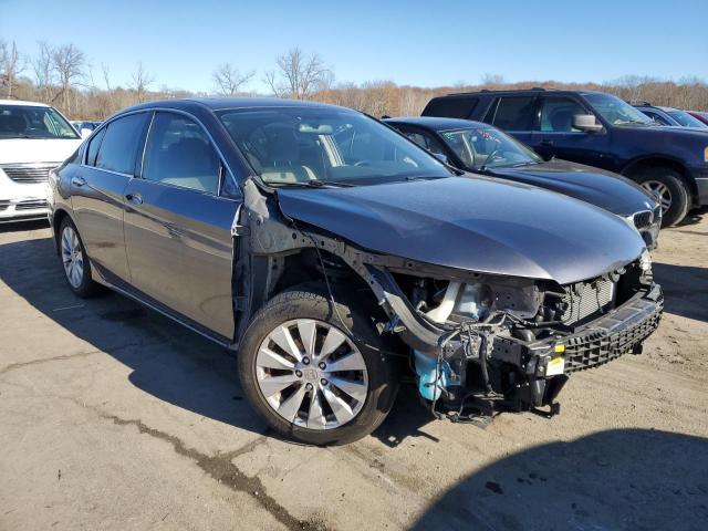 Photo 3 VIN: 1HGCR2F72FA102729 - HONDA ACCORD EX 