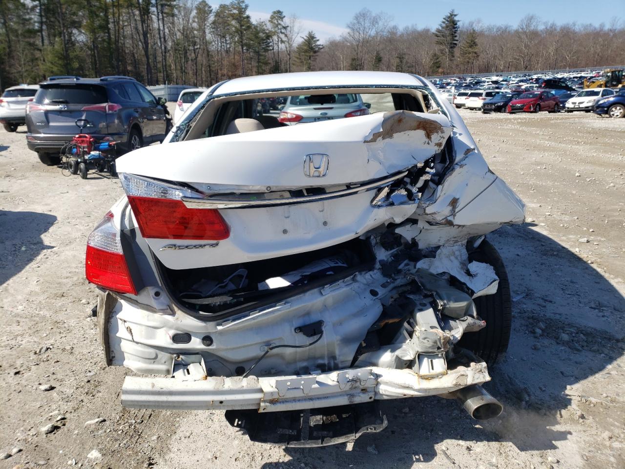 Photo 5 VIN: 1HGCR2F72FA227827 - HONDA ACCORD 