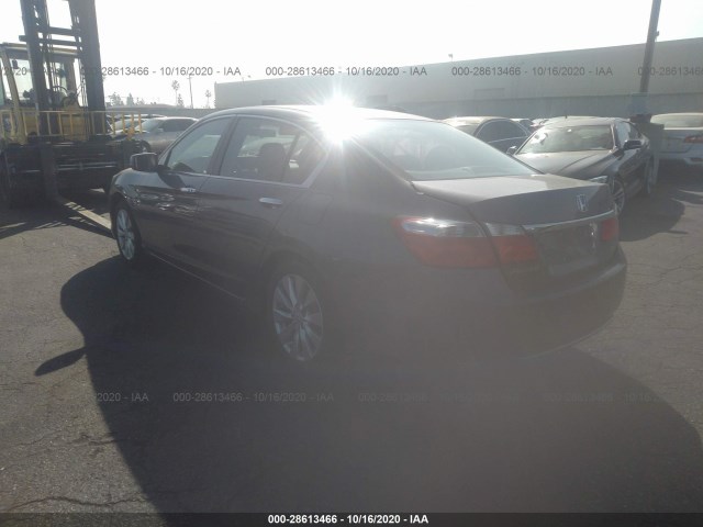 Photo 2 VIN: 1HGCR2F72FA249486 - HONDA ACCORD SEDAN 