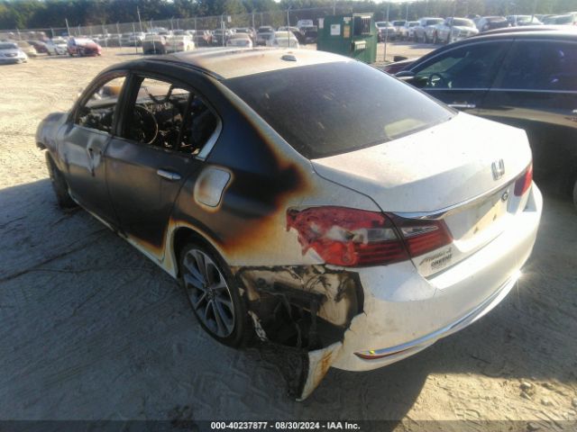 Photo 2 VIN: 1HGCR2F72GA004978 - HONDA ACCORD 