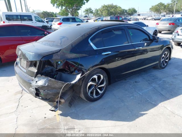 Photo 3 VIN: 1HGCR2F72GA029332 - HONDA ACCORD 