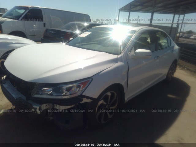 Photo 1 VIN: 1HGCR2F72GA173821 - HONDA ACCORD SEDAN 