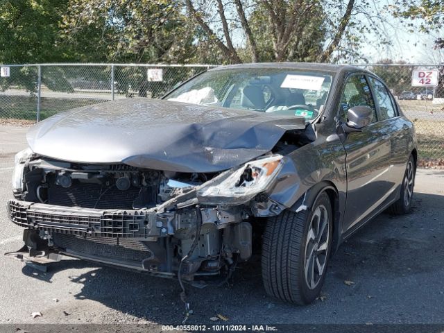 Photo 1 VIN: 1HGCR2F72HA032085 - HONDA ACCORD 