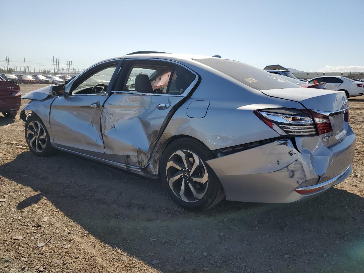 Photo 1 VIN: 1HGCR2F72HA071291 - HONDA ACCORD 