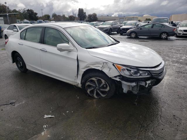 Photo 3 VIN: 1HGCR2F72HA104953 - HONDA ACCORD EX 