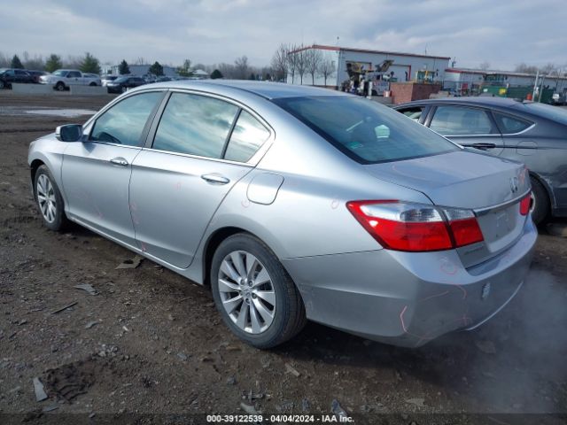 Photo 2 VIN: 1HGCR2F73DA052811 - HONDA ACCORD 