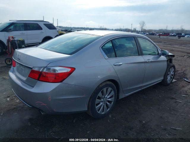 Photo 3 VIN: 1HGCR2F73DA052811 - HONDA ACCORD 