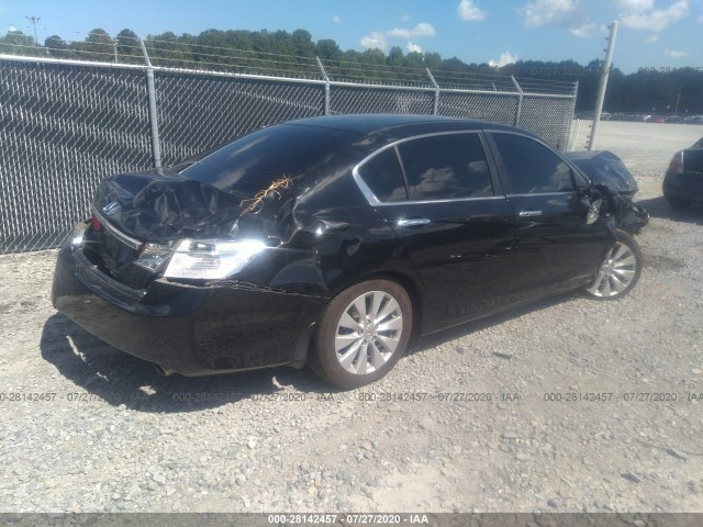 Photo 3 VIN: 1HGCR2F73DA105555 - HONDA ACCORD SDN 