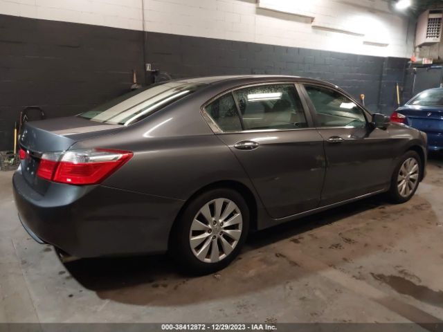 Photo 3 VIN: 1HGCR2F73EA070081 - HONDA ACCORD 