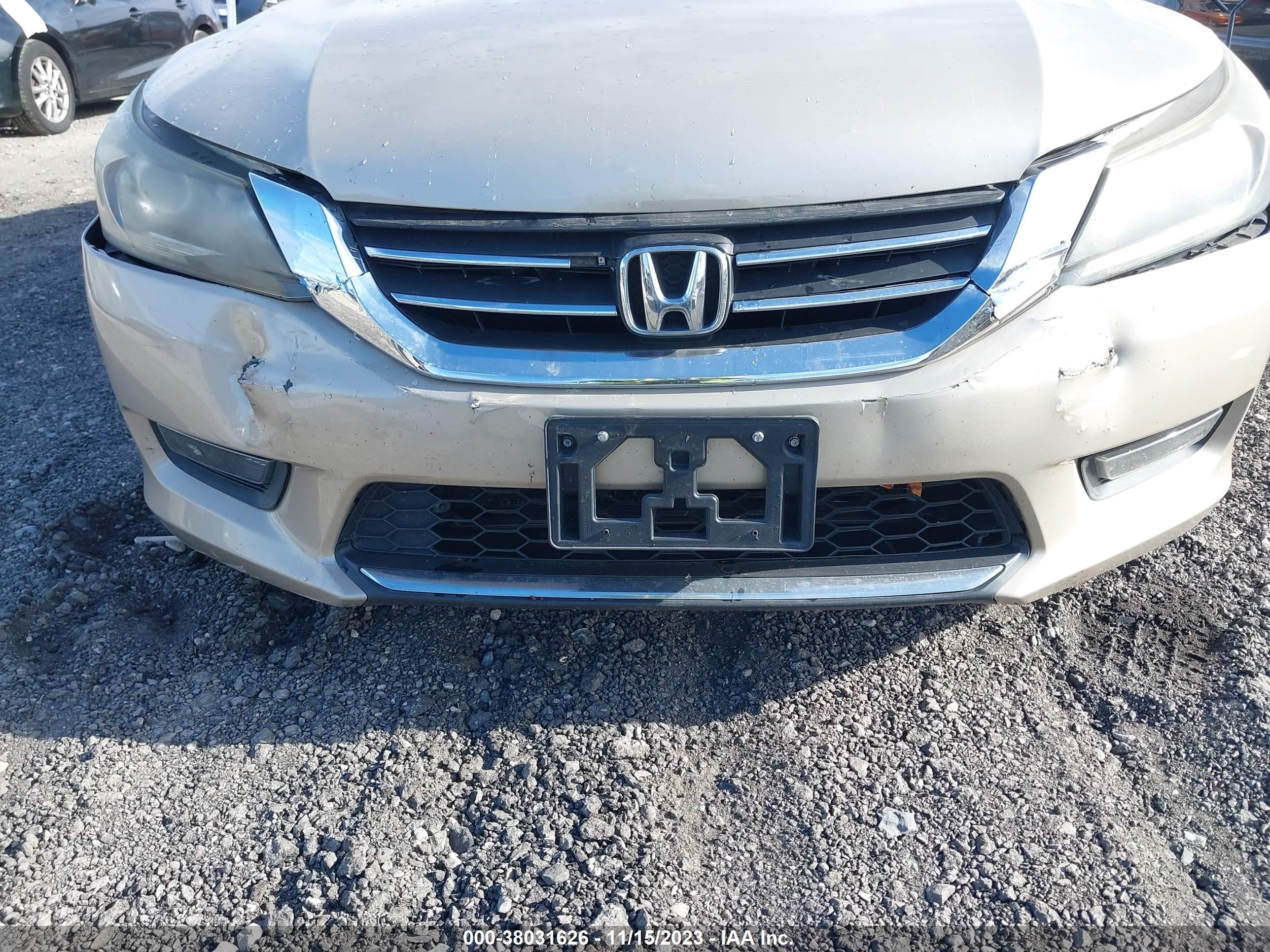 Photo 5 VIN: 1HGCR2F73EA182248 - HONDA ACCORD 