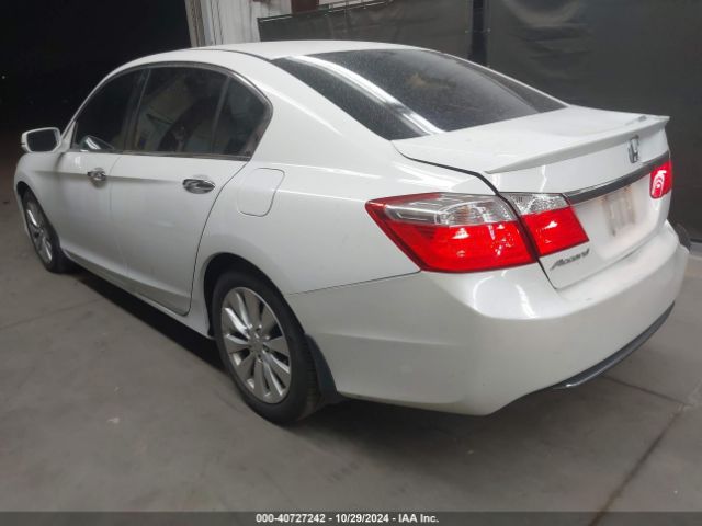 Photo 2 VIN: 1HGCR2F73FA245978 - HONDA ACCORD 