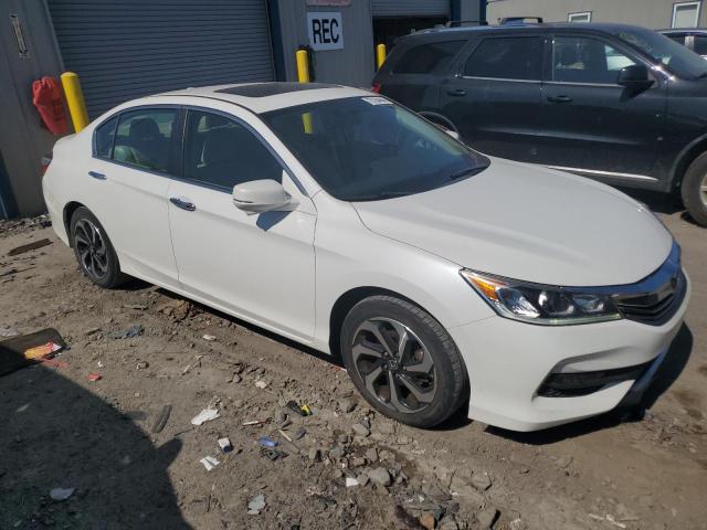 Photo 3 VIN: 1HGCR2F73GA007257 - HONDA ACCORD EX 