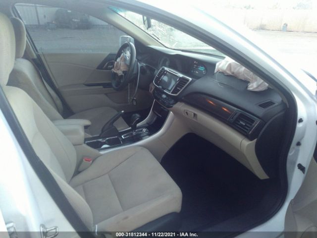 Photo 4 VIN: 1HGCR2F73GA057690 - HONDA ACCORD SEDAN 