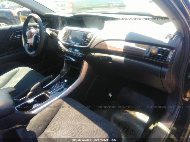 Photo 4 VIN: 1HGCR2F73GA097526 - HONDA ACCORD SEDAN 