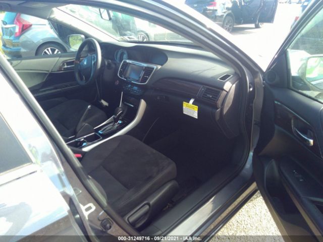 Photo 4 VIN: 1HGCR2F73HA068674 - HONDA ACCORD SEDAN 