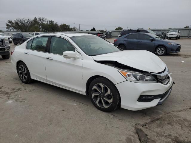 Photo 3 VIN: 1HGCR2F73HA110874 - HONDA ACCORD EX 